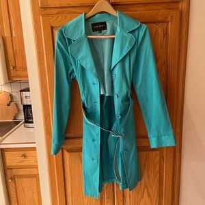 Nine West turquoise trench coat size large